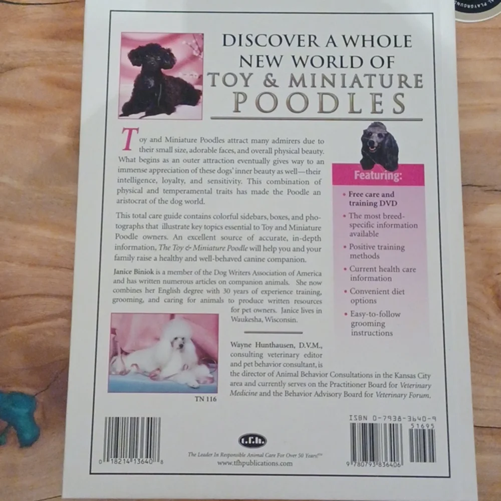 The toy and miniature poodle book and training DVD Janice Binion hardcover